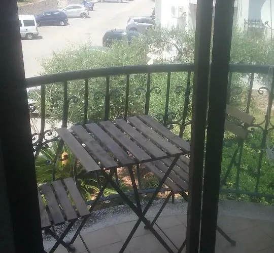 Estudio Capitan-piscina Apartment *