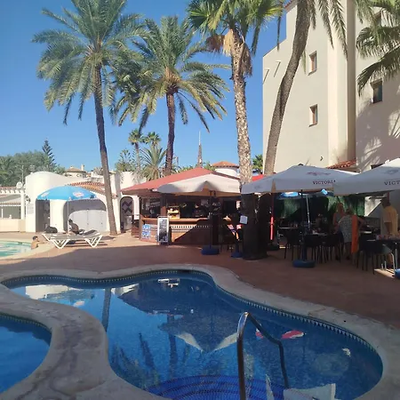 Estudio Capitan-piscina Apartment *