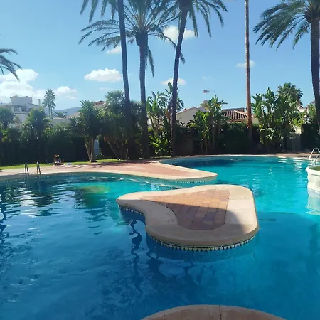 Estudio Capitan-piscina Apartment