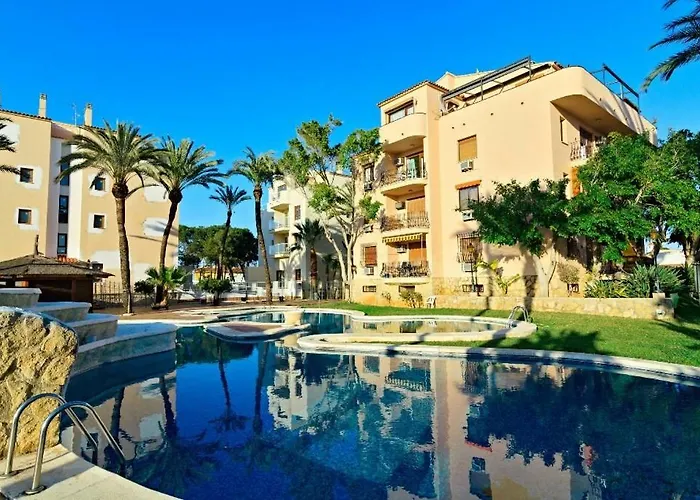 Апартаменти Estudio Capitan-piscina *